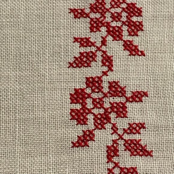 Linen Cross Stitch Table Top Runner Vintage Red Tan Cottage Granny Core - Picture 6 of 6